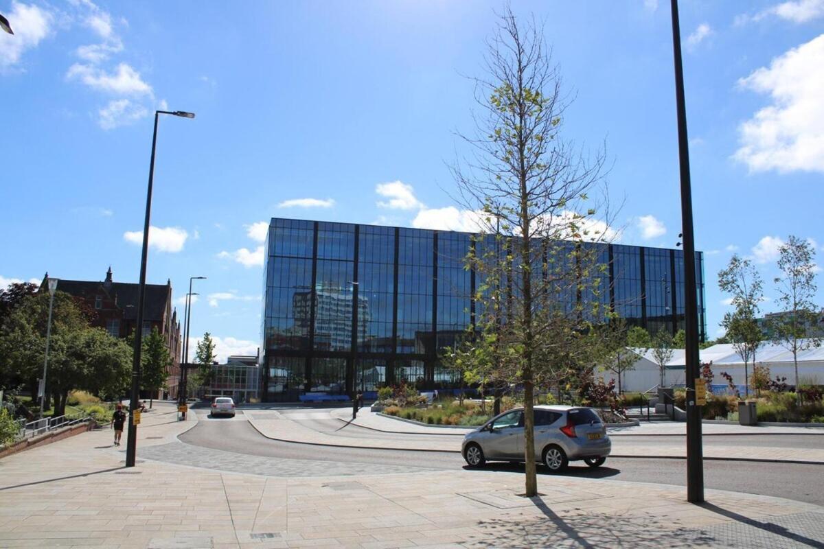 Two Bedroom Apartment, Free Parking, Close To Uclan And Free Wifi Preston  Exterior foto